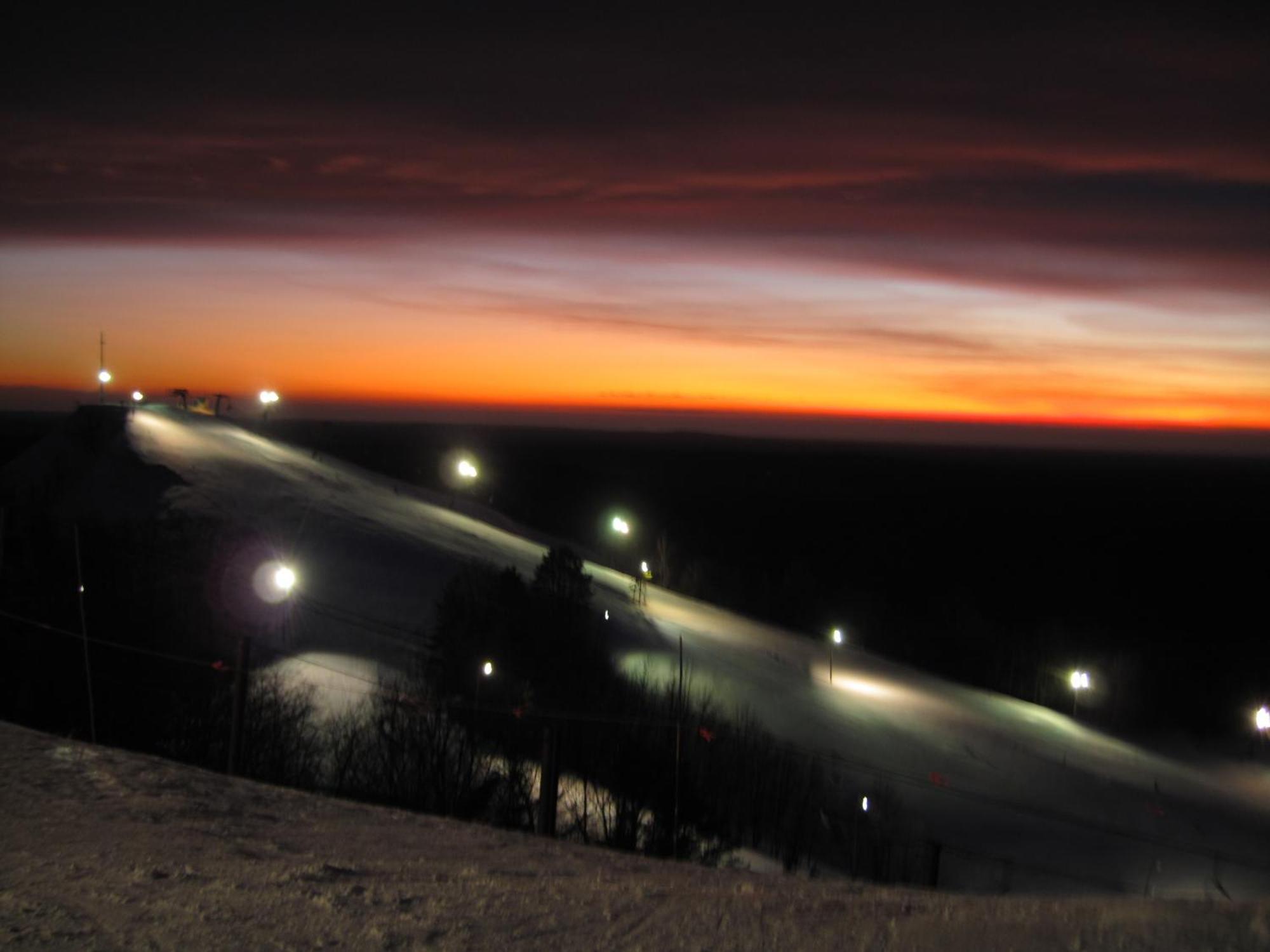 Caberfae Peaks Ski & Golf Resort Harrietta Exterior photo