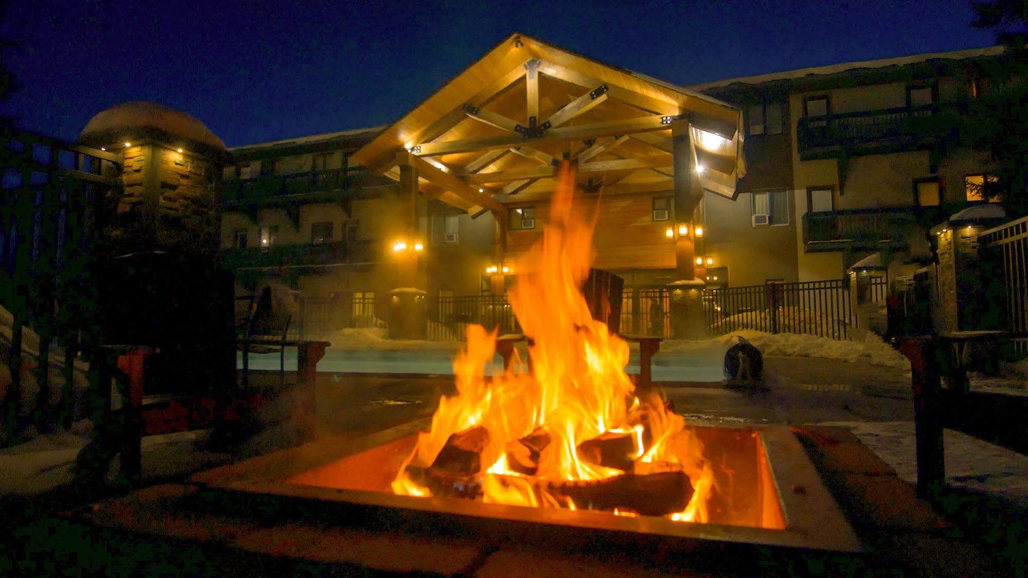 Caberfae Peaks Ski & Golf Resort Harrietta Exterior photo